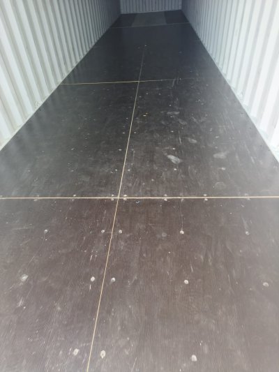 VARŠAVA, 40´HC, ONE WAY, 2250€ = 54500KČ