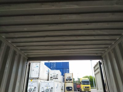 VARŠAVA, 40´HC, CARGO WORTHY, 1550€ = 37800KČ