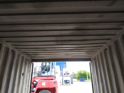 VARŠAVA, 40´HC, CARGO WORTHY, 1550€ = 37800KČ